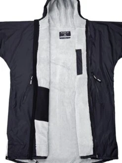Two Bare Feet Weatherproof Changing Robe With Changing Mat (Black/Grey) -Surf Tide Motion black grey 3