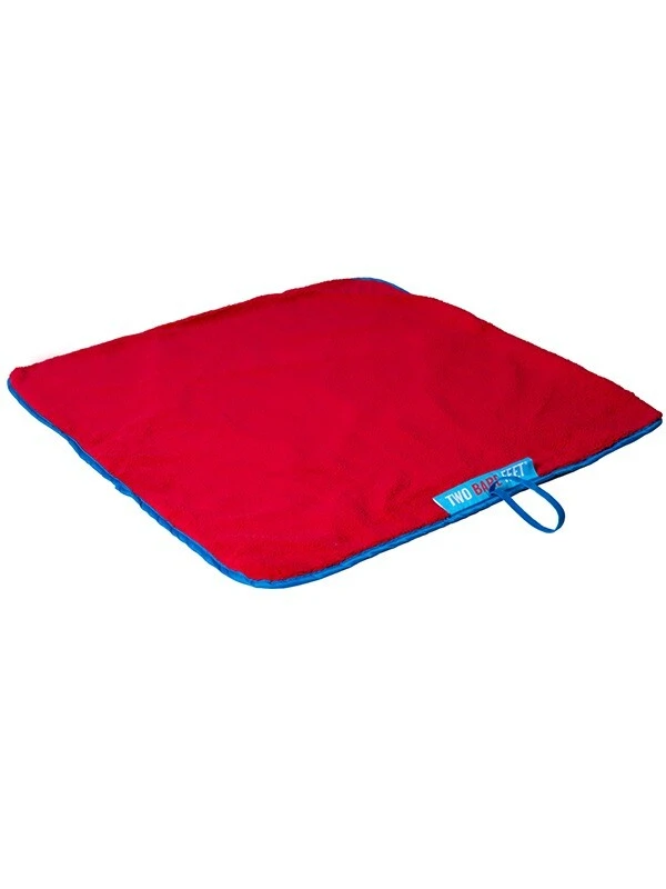 Two Bare Feet Changing Mat (Blue/Red) 2 Two Bare Feet Changing Mat (Blue/Red) - Image 2