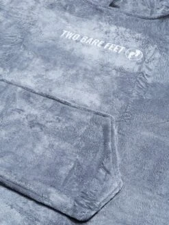 Two Bare Feet Adults Towelling Changing Robe (Grey) -Surf Tide Motion changing towels grey 3