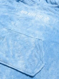 Two Bare Feet Adults Towelling Changing Robe (Light Blue) 6 Two Bare Feet Adults Towelling Changing Robe (Light Blue) -Surf Tide Motion changing towels light blue 3