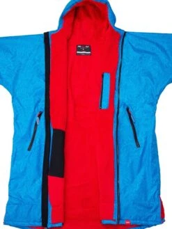 Two Bare Feet Kids Classic Print Long Sleeve Weatherproof Changing Robe (Blue/Red) -Surf Tide Motion classic print blue red 3 1