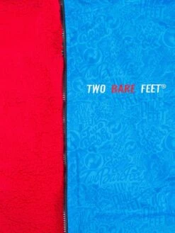 Two Bare Feet Classic Print Long Sleeve Weatherproof Changing Robe (Blue/Red) -Surf Tide Motion classic print blue red 4