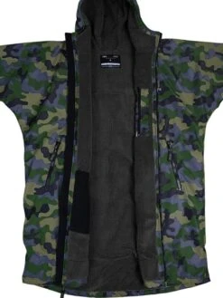Two Bare Feet Weatherproof Changing Robe With Changing Mat (Green Camo/Charcoal) -Surf Tide Motion green camo charcoal 3