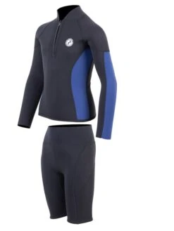 Two Bare Feet Junior Perspective Half Zip 2.5mm Wetsuit Jacket And Shorts Set (Black/Blue) 10 Two Bare Feet Junior Perspective Half Zip 2.5mm Wetsuit Jacket And Shorts Set (Black/Blue) -Surf Tide Motion kids perspective half zip jacket black blue denim vista shorts 3