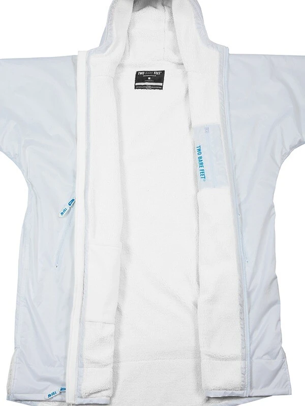 Two Bare Feet Weatherproof Changing Robe (White/Blue) 3 Two Bare Feet Weatherproof Changing Robe (White/Blue) - Image 3