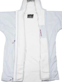 Two Bare Feet Weatherproof Changing Robe (White/Raspberry) -Surf Tide Motion white raspberry 3.1 1 1